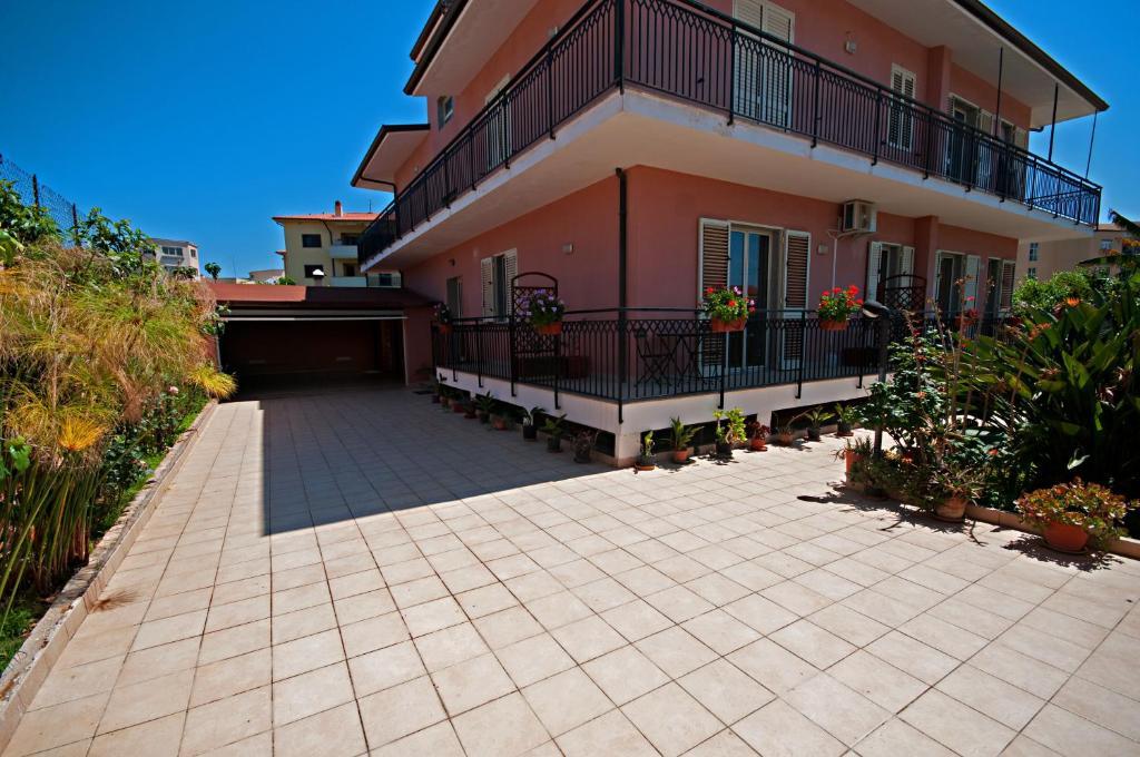 Bed and Breakfast Kosmos Syrakus Exterior foto