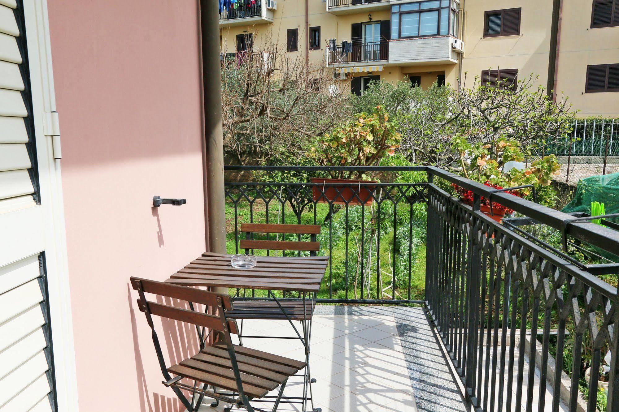 Bed and Breakfast Kosmos Syrakus Exterior foto